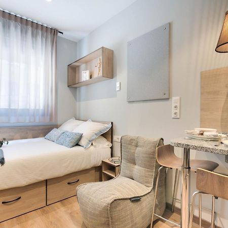 Livensa Living Pamplona Albergue Juvenil Exterior photo